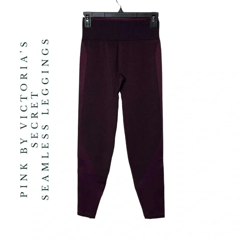 1685. PINK BY VICTORIA’S SECRET SEAMLESS LEGGINGS SIZE‎ SMALL MAROON IN COLOR